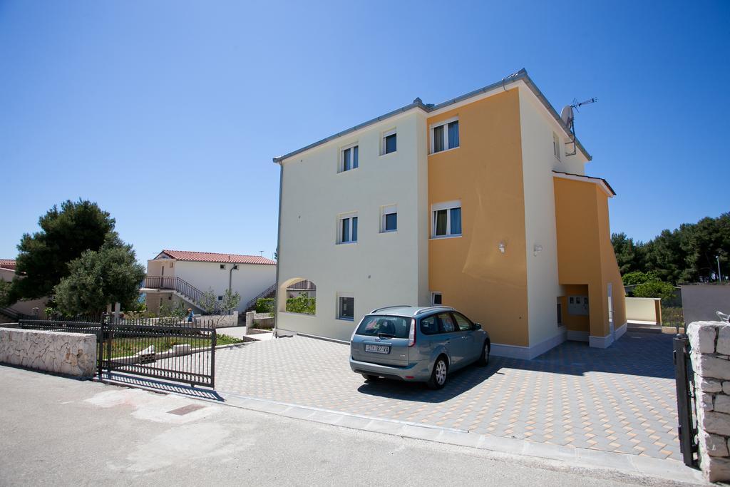 טרוגיר Apartments Medvid מראה חיצוני תמונה